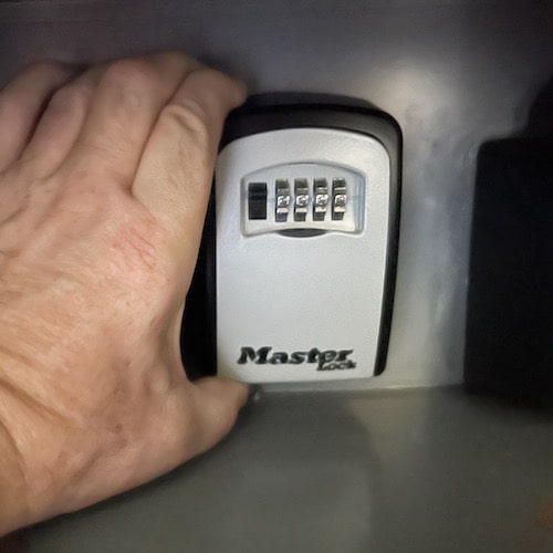 MILKBOX_5401VEL,magnetic keysafe -  postbox keysafe